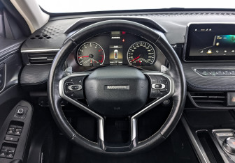 Подержанный автомобиль Haval Jolion 2022 года (21 фото)