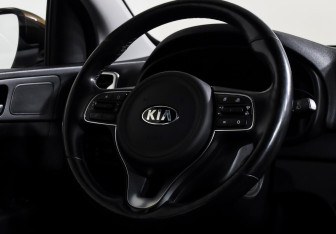 Подержанный автомобиль Kia Sportage 2016 года (13 фото)