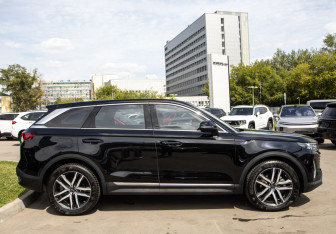 Подержанный автомобиль FAW Bestune T99 2022 года (3 фото)