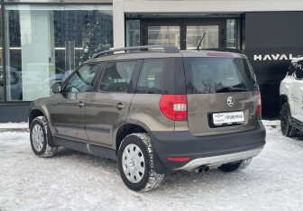Подержанный автомобиль Skoda Yeti 2011 года (7 фото)