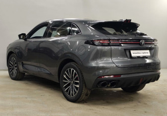 Подержанный автомобиль Changan UNI-K 2023 года (7 фото)