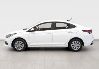 Подержанный автомобиль Hyundai Solaris Sedan 2020 года (8 фото)