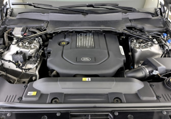 Подержанный автомобиль Land Rover Range Rover 2020 года (9 фото)
