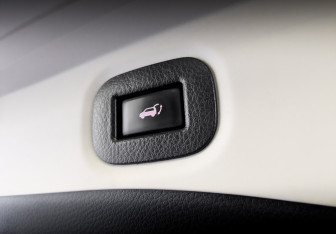 Подержанный автомобиль Nissan X-Trail 2018 года (25 фото)