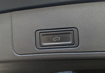 Подержанный автомобиль Chery Tiggo 8 Pro 2021 года (11 фото)