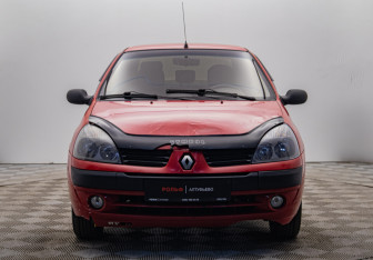 Подержанный автомобиль Renault Symbol 2006 года (8 фото)