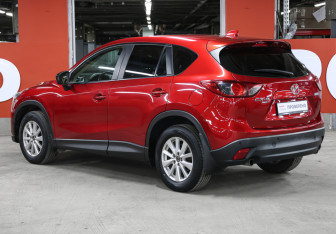 Подержанный автомобиль Mazda CX-5 2013 года (7 фото)