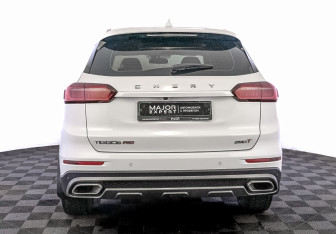 Подержанный автомобиль Chery Tiggo 8 Pro 2021 года (6 фото)