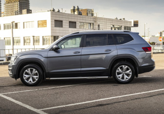 Подержанный автомобиль Volkswagen Teramont 2019 года (8 фото)