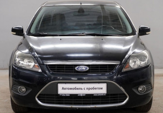 Подержанный автомобиль Ford Focus Sedan 2009 года (2 фото)