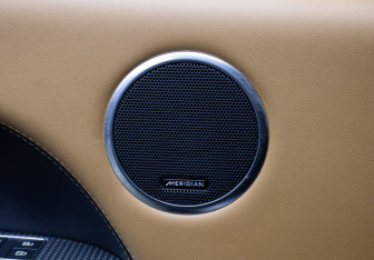 Подержанный автомобиль Land Rover Range Rover Sport 2020 года (25 фото)