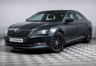 Подержанный автомобиль Skoda Superb Liftback 2015 года (1 фото)