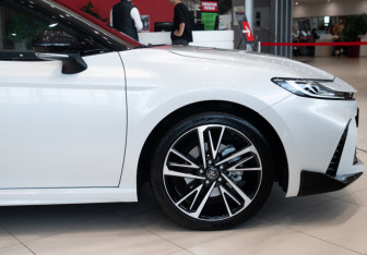 Новый Toyota Camry Sedan 2025 (10 фото)