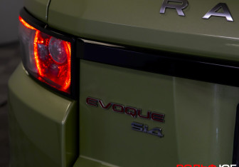 Подержанный автомобиль Land Rover Range Rover Evoque 2012 года (31 фото)