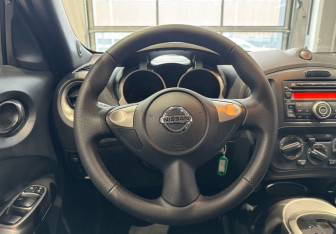 Подержанный автомобиль Nissan Juke 2014 года (14 фото)