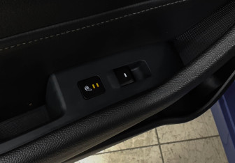 Подержанный автомобиль Hyundai Sonata 2017 года (16 фото)