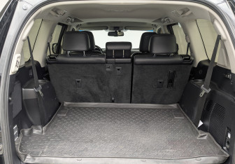 Подержанный автомобиль Lexus GX 2018 года (10 фото)