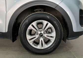 Подержанный автомобиль Kia Sportage 2017 года (19 фото)
