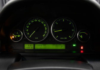 Подержанный автомобиль Land Rover Range Rover 2008 года (11 фото)