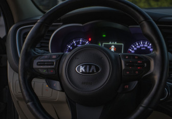 Подержанный автомобиль Kia Optima Sedan 2015 года (13 фото)