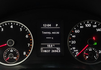 Подержанный автомобиль Volkswagen Tiguan 2015 года (15 фото)