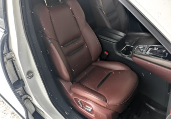 Подержанный автомобиль Mazda CX-9 2019 года (24 фото)