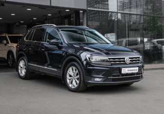 Подержанный автомобиль Volkswagen Tiguan 2018 года (3 фото)