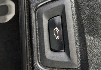 Подержанный автомобиль BMW X5 2021 года (27 фото)