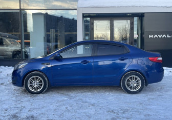 Подержанный автомобиль Kia Rio Sedan 2011 года (8 фото)