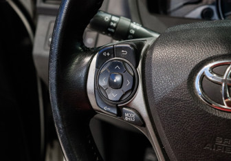 Подержанный автомобиль Toyota Venza 2014 года (29 фото)