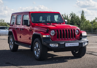Подержанный автомобиль Jeep Wrangler 2018 года (5 фото)