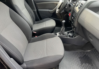 Подержанный автомобиль Renault Duster 2016 года (9 фото)