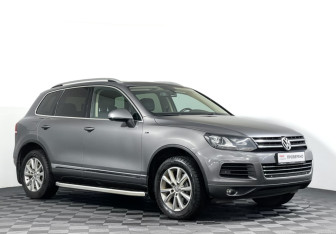 Подержанный автомобиль Volkswagen Touareg 2011 года (3 фото)