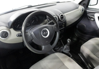 Подержанный автомобиль LADA (ВАЗ) Largus Wagon 2016 года (7 фото)