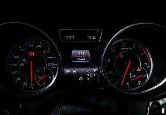 Подержанный автомобиль Mercedes-Benz GLE AMG 2015 года (11 фото)