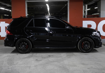 Подержанный автомобиль Mercedes-Benz GLE AMG 2018 года (4 фото)