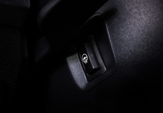 Подержанный автомобиль BMW X3 2016 года (17 фото)