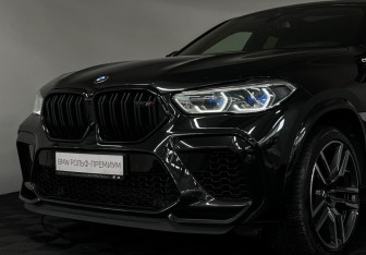 Подержанный автомобиль BMW X6 M 2020 года (34 фото)
