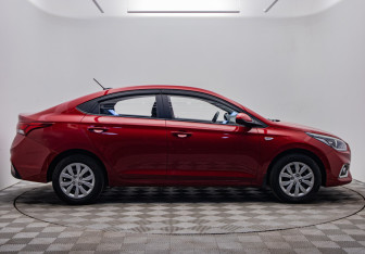 Подержанный автомобиль Hyundai Solaris Sedan 2019 года (6 фото)