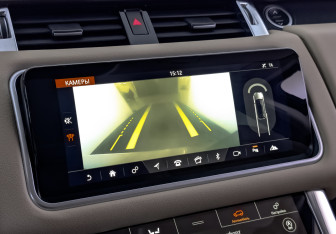 Подержанный автомобиль Land Rover Range Rover Sport 2021 года (28 фото)