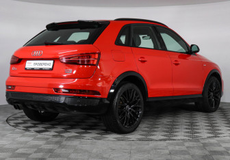 Подержанный автомобиль Audi Q3 2018 года (5 фото)
