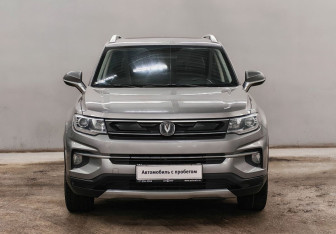 Подержанный автомобиль Changan CS35PLUS 2022 года (2 фото)