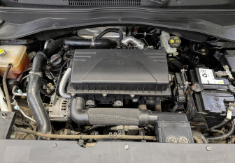 Подержанный автомобиль Москвич 3 2023 года (9 фото)