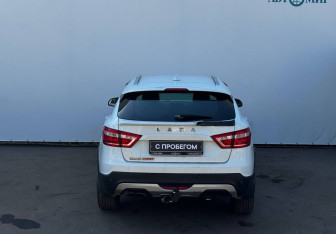 Подержанный автомобиль LADA (ВАЗ) Vesta Wagon 2020 года (7 фото)