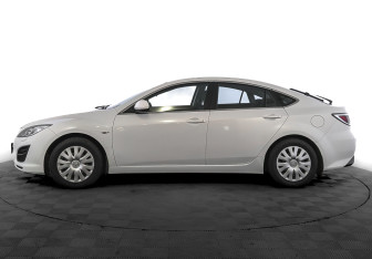Подержанный автомобиль Mazda 6 Liftback 2012 года (8 фото)