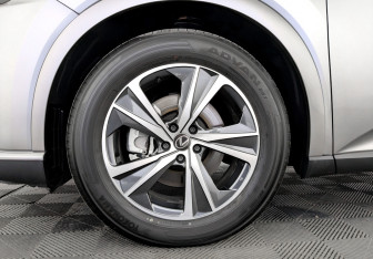 Новый Lexus RX 2025 (7 фото)