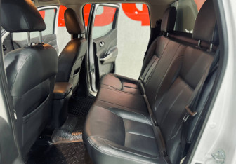 Подержанный автомобиль DongFeng DF6 2022 года (20 фото)