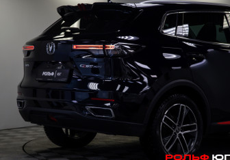 Подержанный автомобиль Changan CS55PLUS 2023 года (23 фото)
