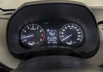 Подержанный автомобиль Hyundai Creta 2020 года (13 фото)