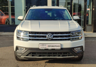 Подержанный автомобиль Volkswagen Teramont 2019 года (2 фото)